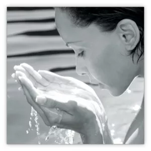 Aqua - Лінія для сухої та зневодненої шкіри обличчя